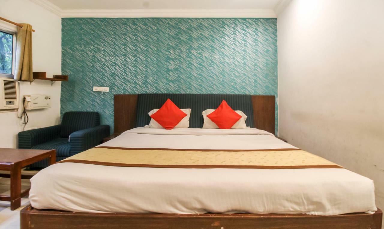 Hotel Monarch Inn Λάκναου Εξωτερικό φωτογραφία
