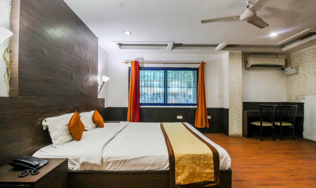 Hotel Monarch Inn Λάκναου Εξωτερικό φωτογραφία